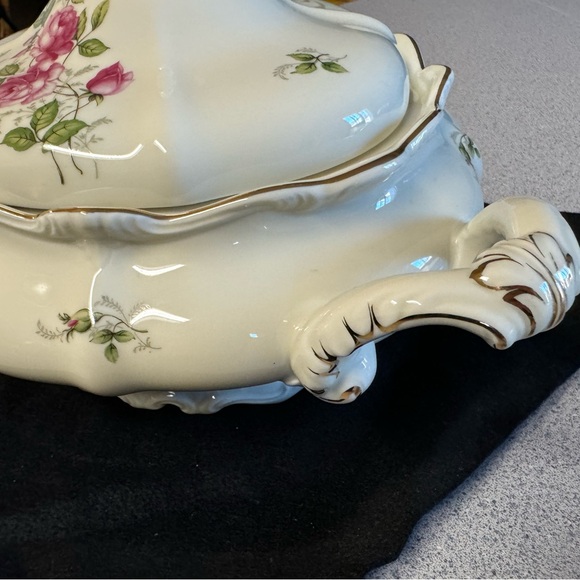 Rosenthal Courtship Tureen w/lid 8.5” pompadour selb Germany -Rare - Picture 4 of 13